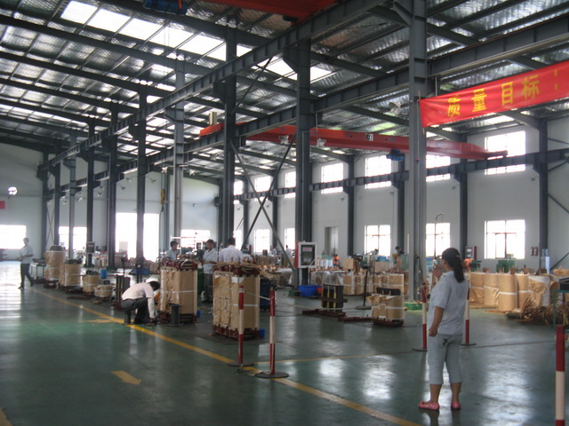 镇江变压器生产车间